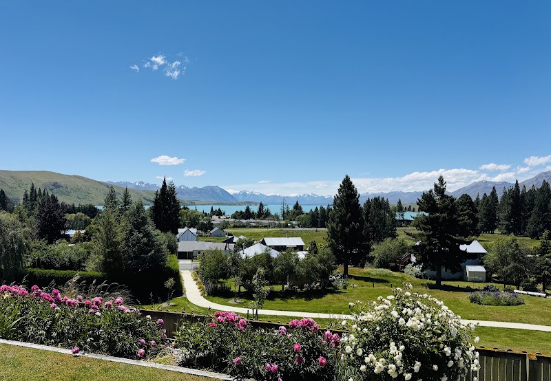 Lake House - Discover Tekapo Accommodation - Lake House - Discover Tekapo Accommodation 3 Hamilton Drive, Lake Tekapo 7945, New Zealand
