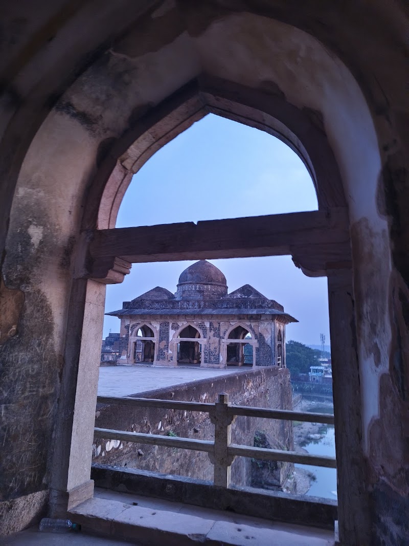 Mandavgarh - Mandavgarh, 89XW+GGQ, Mandu, Mandav, Madhya Pradesh 454010, India