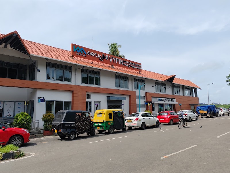 Vypin Ferry - Vypin Ferry, Vypin, X6FV+CM9, Ferry Junction, Fort Vypin, Puthuvype, Kochi, Keralam 682508, India