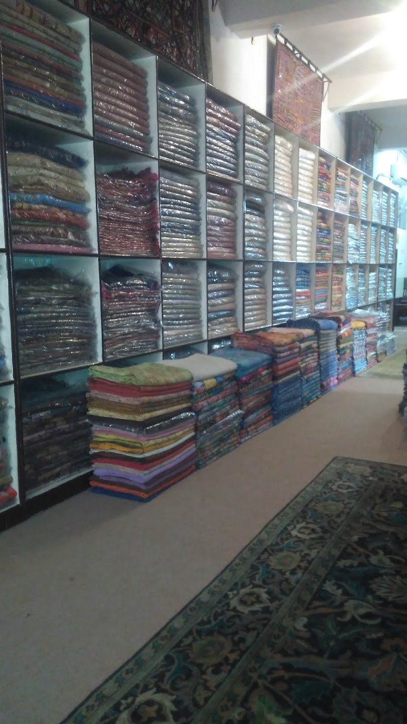 Via Bishnoi Village Craft - Via Bishnoi Village Craft, Shatabdi Circle, 204-205 Suncity Colony, New Pali Road, Jhalamand, Jodhpur, Rajasthan 342016, India