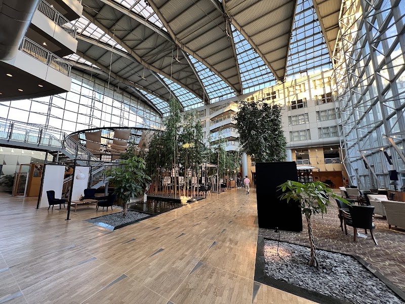 The Atrium Hotel & Conference Centre, Paris CDG Airport by Penta - The Atrium Hotel & Conference Centre, Paris CDG Airport by Penta, 351 Av. du Bois de la Pie, 95700 Roissy-en-France, France