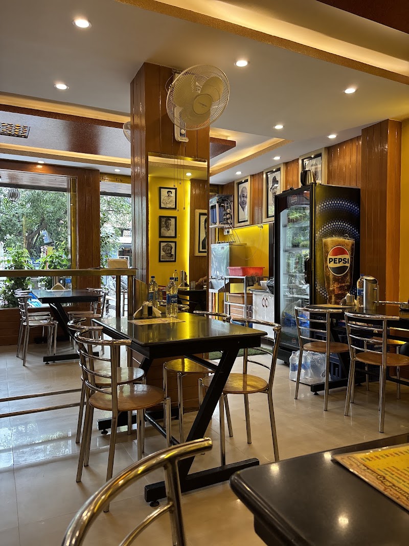 Chickpet Donne Biryani House - Since 1975 - Chickpet Donne Biryani House - Since 1975 Shop No. #480, 459, 3rd Main Rd Nagendra Block, Nagendra Block, Banashankari 1st Stage, Banashankari, Bengaluru, Karnataka 560050, India