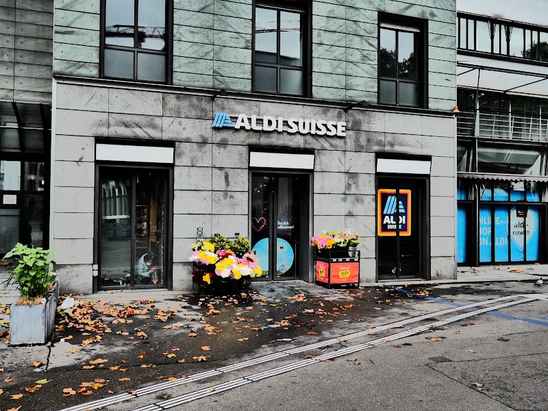 ALDI SUISSE - ALDI SUISSE, Stadelhoferstrasse 10, 8001 Zürich, Switzerland