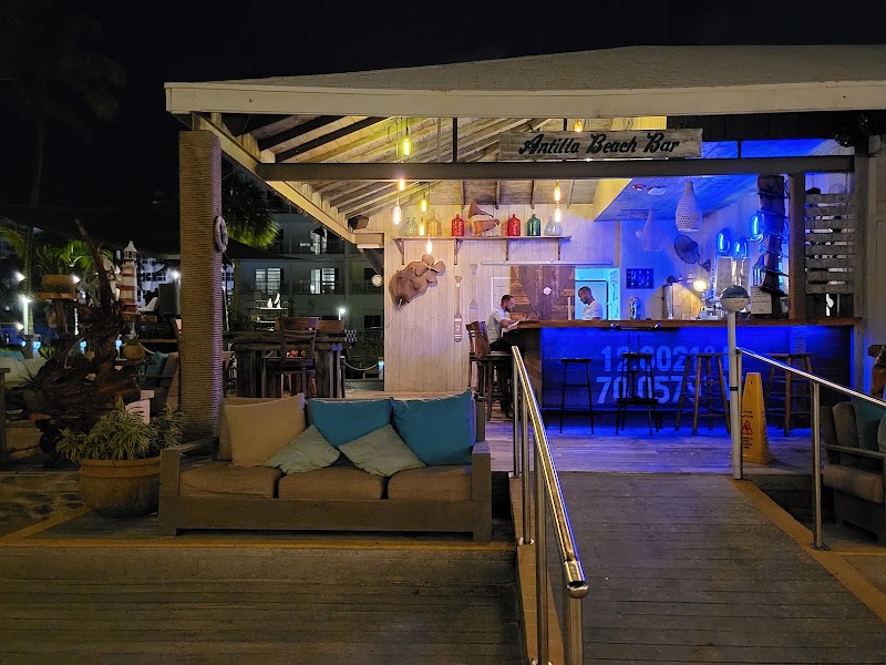 Antilla Beach Bar - Antilla Beach Bar, L.G. Smith Blvd 99, Noord, Aruba