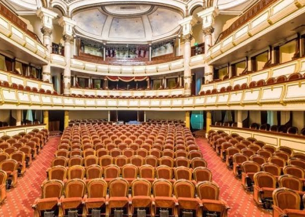 Hanoi Opera House - Hanoi Opera House 1 Tràng Tiền, Phan Chu Trinh, Hoàn Kiếm, Hà Nội, Vietnam