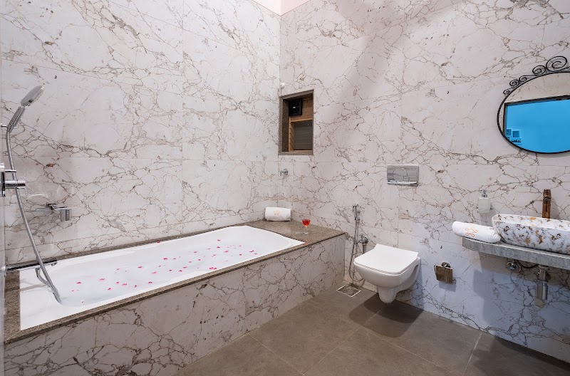 SaffronStays Peshwaai - 5 BDR Pool Villa in Karjat - SaffronStays Peshwaai - 5 BDR Pool Villa in Karjat, Karjat, Vengoan, Maharashtra 410201, India