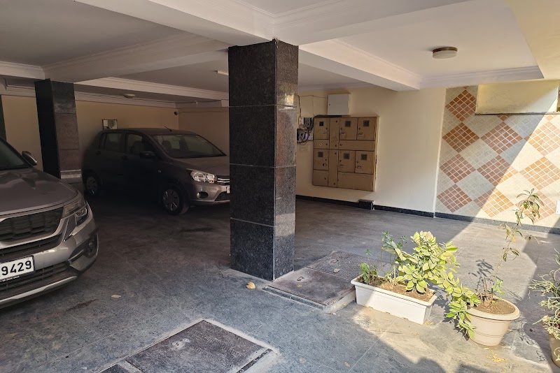 Green Leaf Apartment and Suites - Green Leaf Apartment and Suites, E 148 Ground floor, S Swaran Singh Bhandari Marg, Greater Kailash-1, C Block, Greater Kailash I, Greater Kailash, New Delhi, Delhi 110048, India