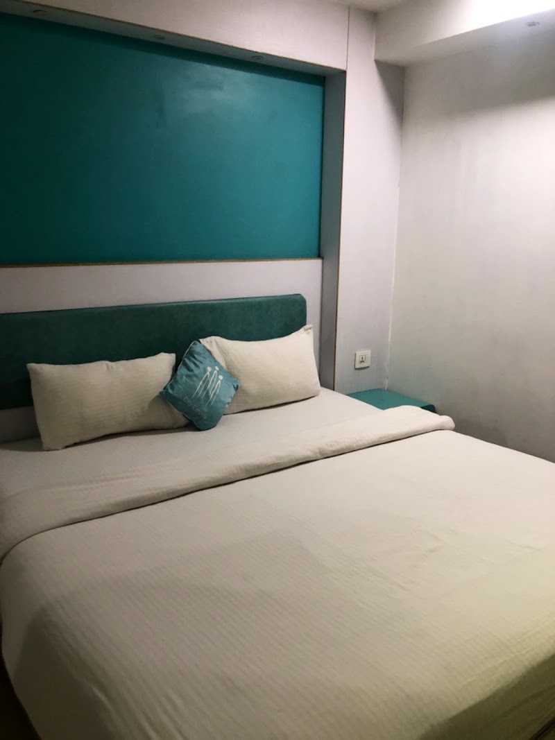 Hotel City Empire-New Delhi Railway Station - Hotel City Empire-New Delhi Railway Station Building No, 3529, Dariba Pan Rd, Ratan Lal Market, Aram Bagh, Paharganj, New Delhi, Delhi 110055, India