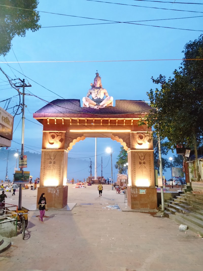 Triveni Ghat - Triveni Ghat Triveni Ghat, Mayakund, Rishikesh, Uttarakhand 249201, India