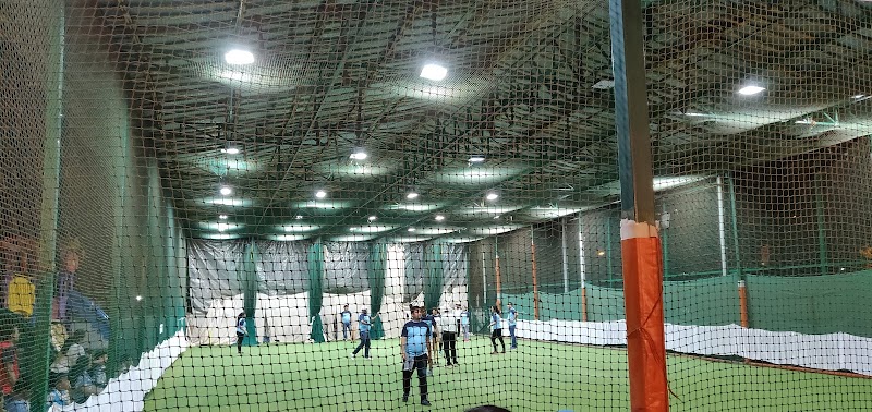 Thakur Shyamnarayan Turf - Thakur Shyamnarayan Turf, Kandivali, Evershine Millennium Paradise, Thakur Village, Kandivali East, Mumbai, Maharashtra 400101, India