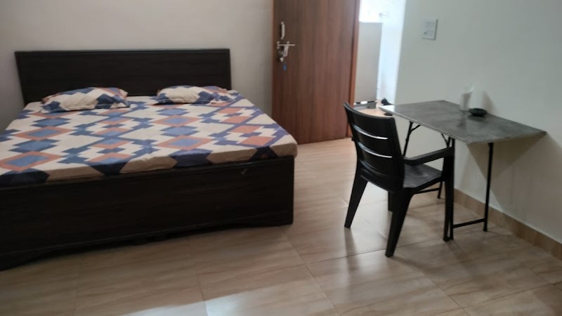 Budget Stay - Budget Stay K49, Gali Number 3, Saidulajab, Saiyad ul Ajaib, Sainik Farm, New Delhi, Delhi 110030, India