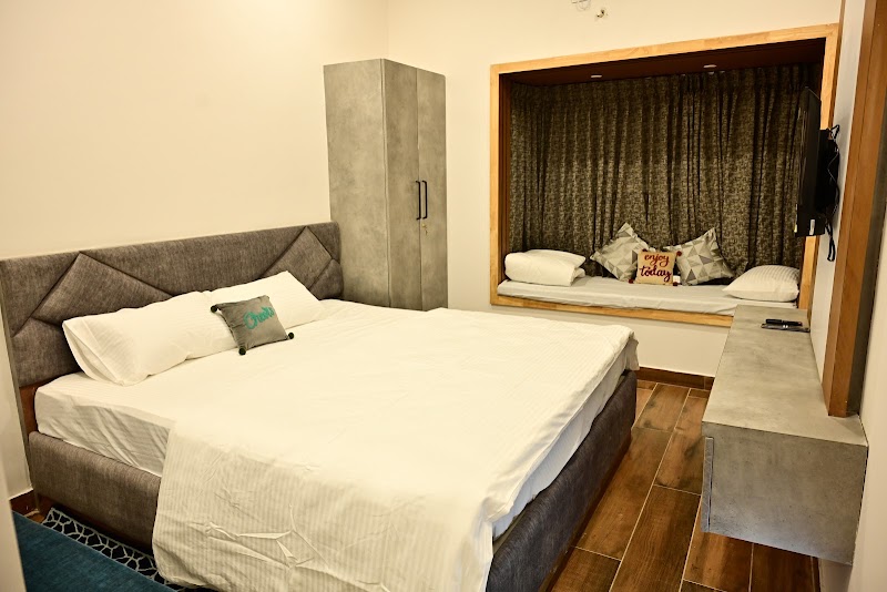 Nandi Pool Exotica - Nandi Pool Exotica Villa 71, Magnolia Layout, Sultanpet, Nandi Hills, Chikkaballapur, Karnataka 562103, India