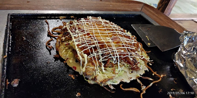 Sometarō Okonomiyaki restaurant - Sometarō Okonomiyaki restaurant 2-chōme-2-2 Nishiasakusa, Taito City, Tokyo 111-0035, Japan