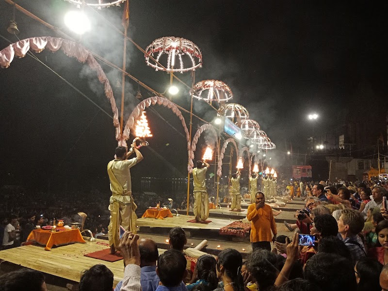 Dr. Rajendra Prasad Ghat, (Varanasi) - Dr. Rajendra Prasad Ghat, (Varanasi) 8256+332, Dashashwamedh Ghat Rd, near Observatory, Man mandir, Ghats of Varanasi, Bangali Tola, Varanasi, Uttar Pradesh 221001, India