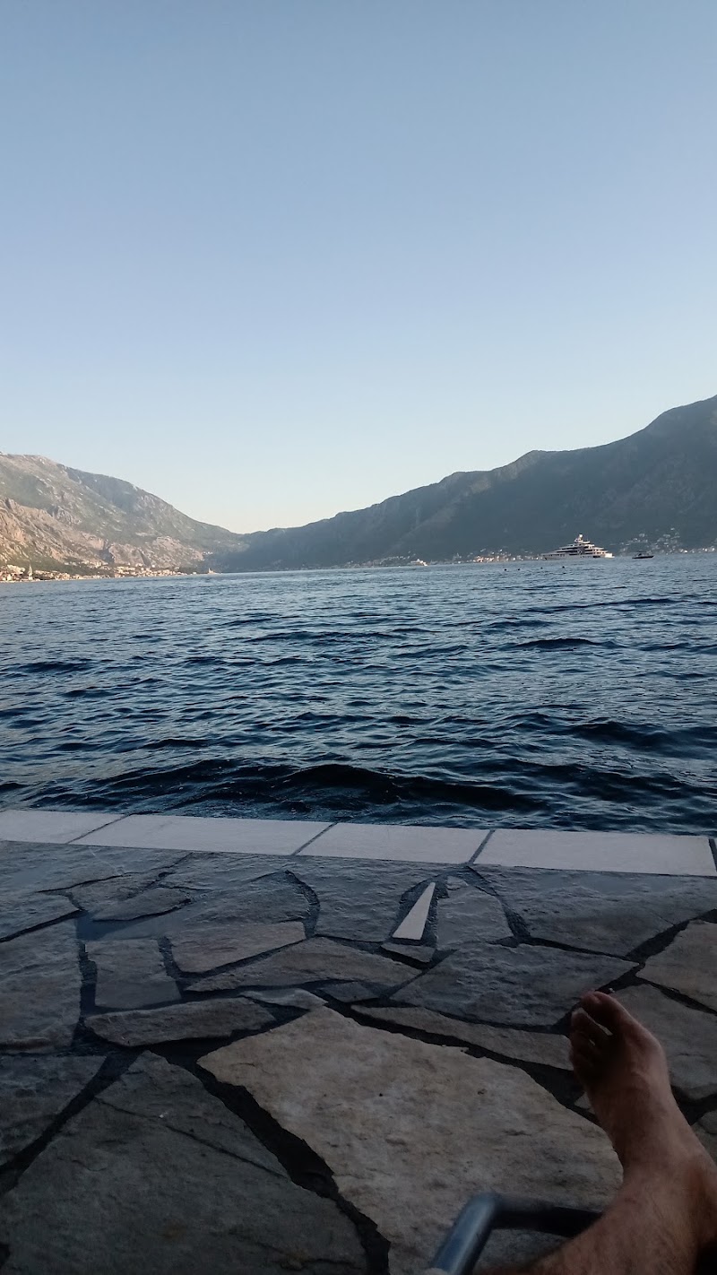 Apartment on the Coast of Boka Bay - Apartment on the Coast of Boka Bay, Orahovac BB, FQR3+2GJ, Orahovac 85330, Montenegro