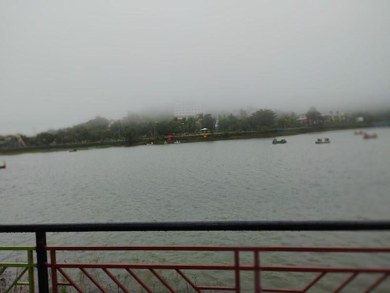 Saputara Lake View Point - Saputara Lake View Point HP9W+WJR, Saputara, Gujarat 394720, India