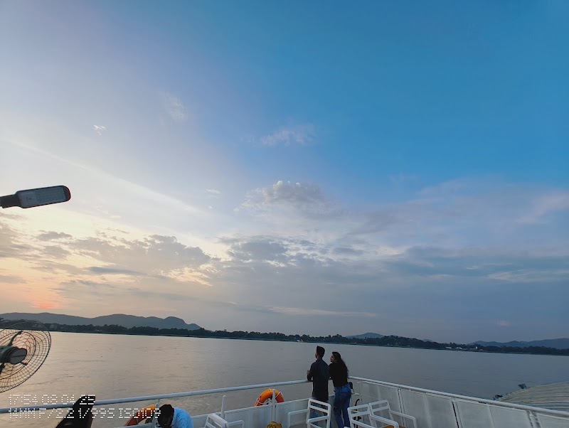 UZAN BAZAAR POINT - ALFRESCO GRAND - BRAHMAPUTRA RIVER CRUISE - UZAN BAZAAR POINT - ALFRESCO GRAND - BRAHMAPUTRA RIVER CRUISE Jahaj ghat, near Hanuman Mandir, Uzan Bazar, Guwahati, Assam 781001, India