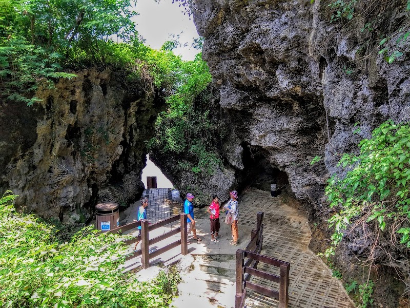 Beauty Cave - Beauty Cave Huandao Rd, Liuqiu Township, Pingtung County, Taiwan 929