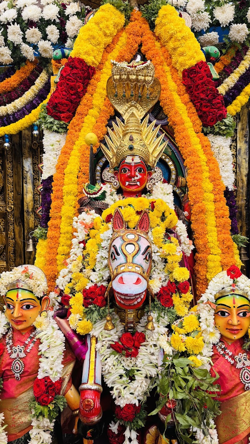 Shri Someshwara Swamy Temple (Kolar). - Shri Someshwara Swamy Temple (Kolar). 44PQ+X7X, Fort Area, Kolar, Karnataka 563101, India