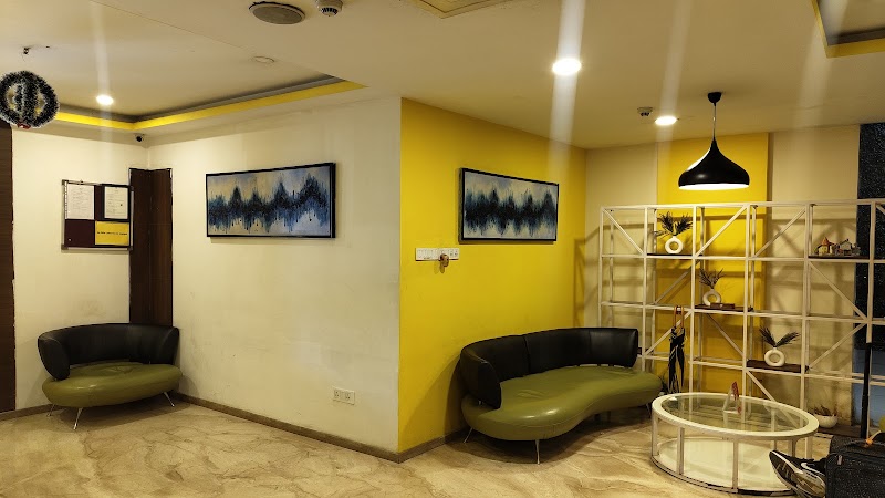 The Hosteller Bangalore, Brigade Road - The Hosteller Bangalore, Brigade Road 124, Brigade Rd, opposite Brigade Tower, near Vellara Junction, Ashok Nagar, Bengaluru, Karnataka 560025, India