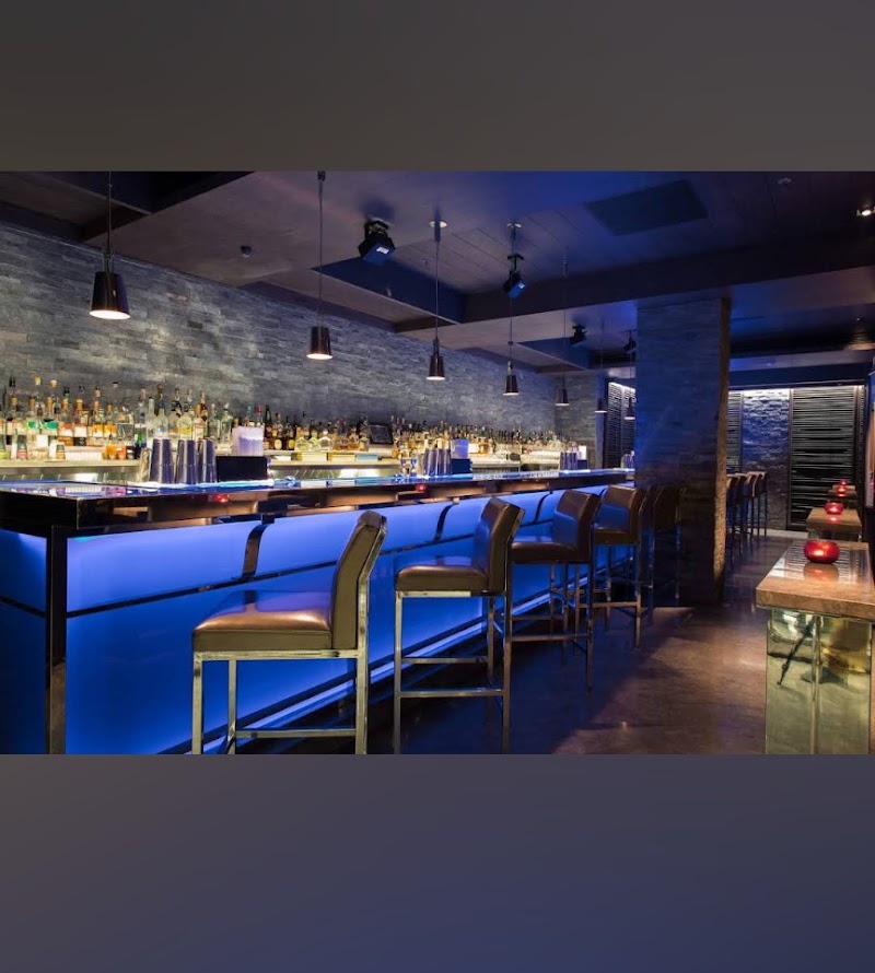 Hakkasan - Hakkasan 2nd Floor, Krystal Building, Waterfield Road, Bandra West, Mumbai, Maharashtra 400050, India