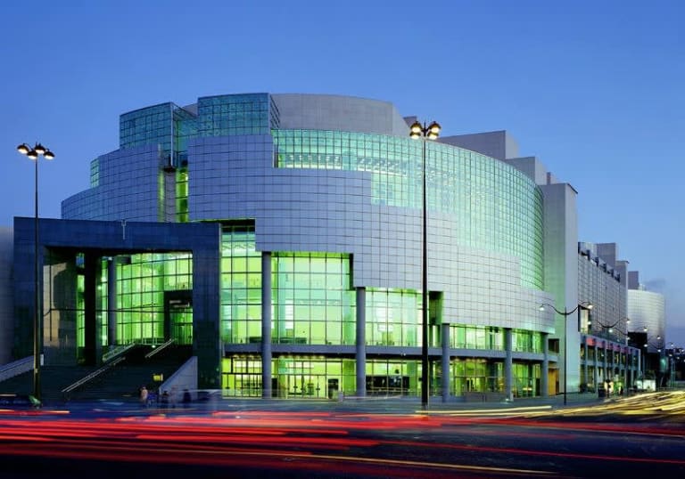 Opéra Bastille - Opéra Bastille Pl. de la Bastille, 75012 Paris, France