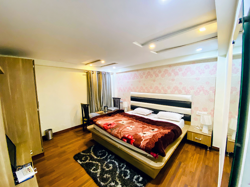 Hotel forest dalhousie - Hotel forest dalhousie FOREST LODGE, GUEST HOUSE, BUS STAND, Moti Tiba, Dalhousie, Himachal Pradesh 176304, India