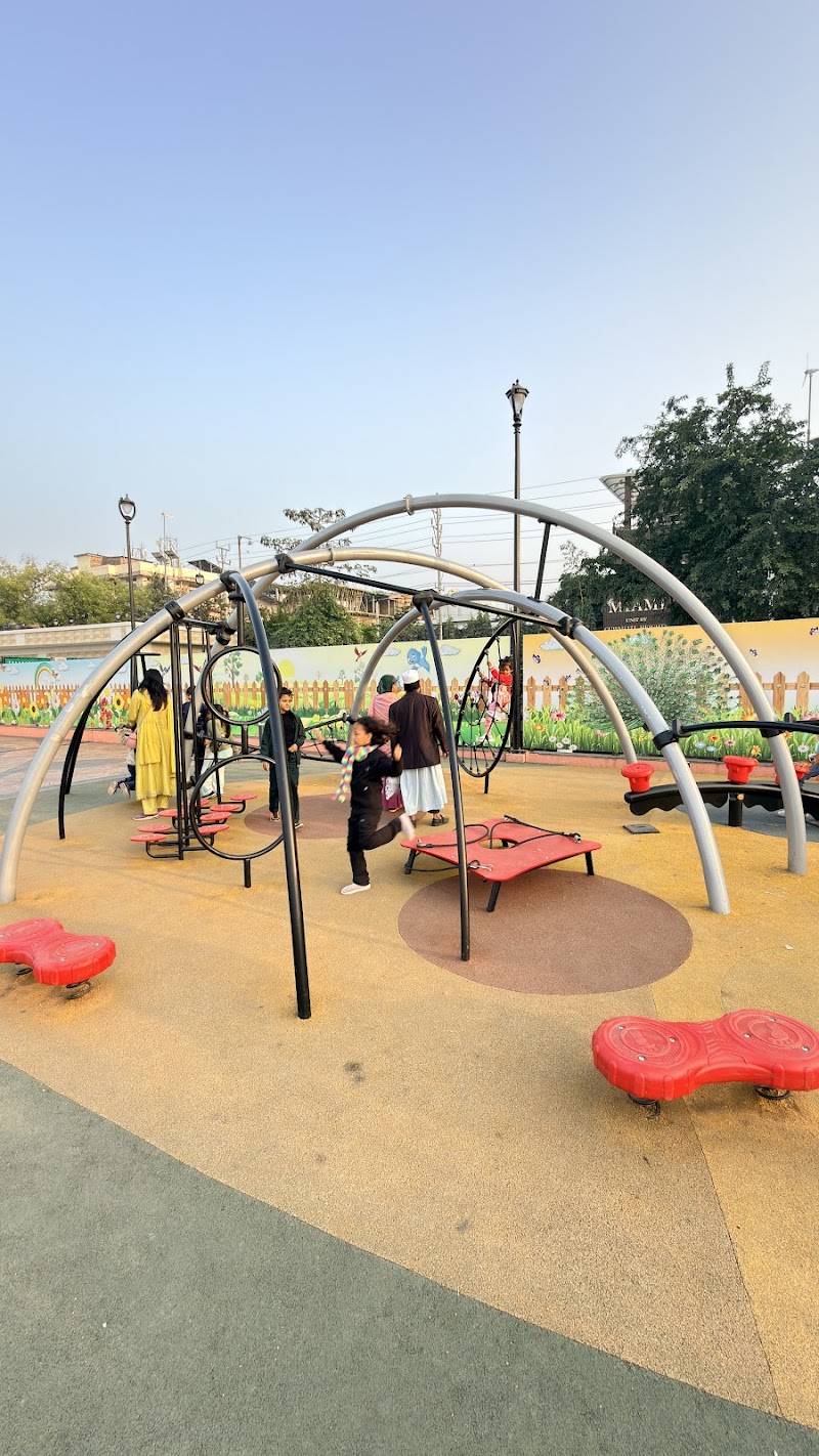 Uzan Bazar Park - Uzan Bazar Park, Upper Stand Road, Baruah Souk, Uzan Bazar, Guwahati, Assam 781001, India