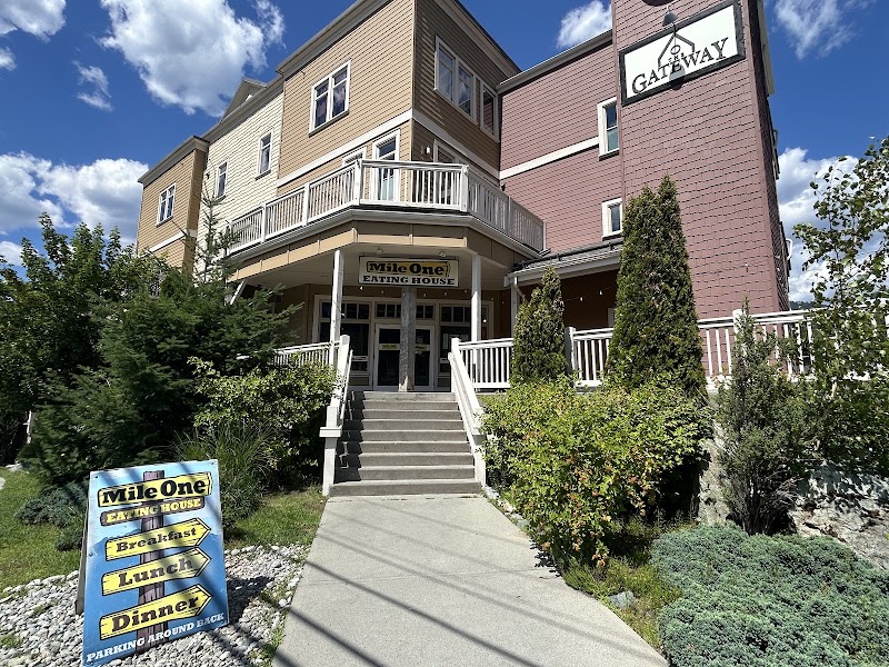 Mile One Eating House - Mile One Eating House 7330 Arbutus St Unit#7, Pemberton, BC V0N 2L0, Canada