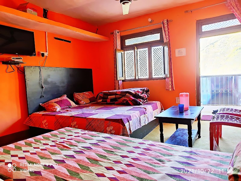 Badri Kedar Home Stay - Badri Kedar Home Stay Nog chodari House no 66 ward 7, near army hospital post office, Joshimath Army Area, Joshimath, Uttarakhand 246443, India