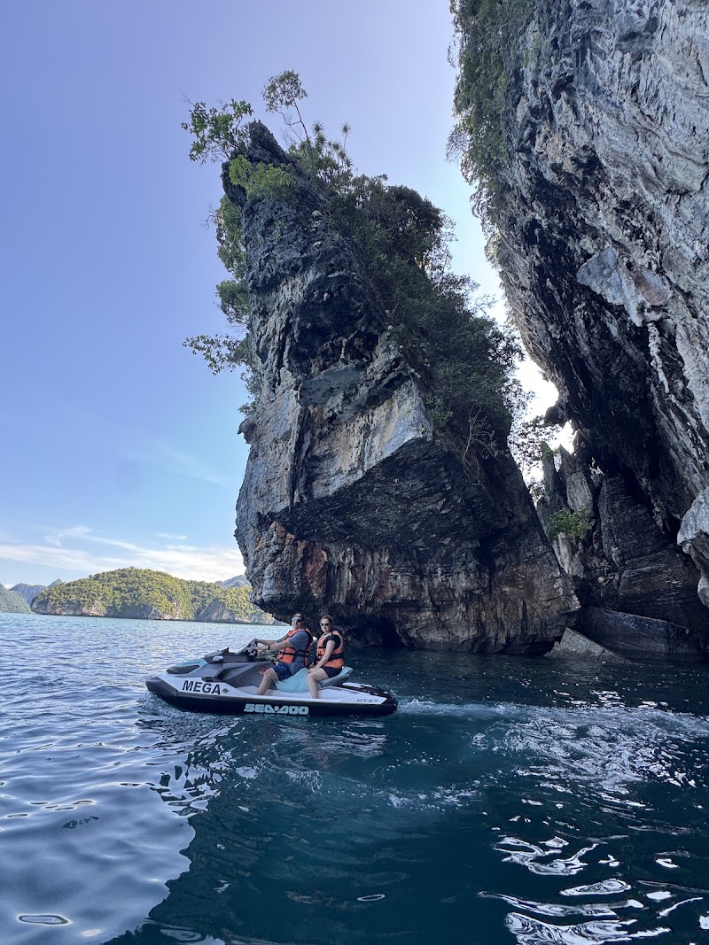 Mega Water Sports Sdn Bhd - (906786-U) - Mega Water Sports Sdn Bhd - (906786-U), Pantai Cenang, Jalan Pantai Cenang, 07000 Langkawi, Kedah, Malaysia