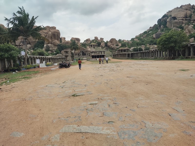 Soole Bazaar - Soole Bazaar, 8FM6+VVW, Hampi Bazaar St, Hampi, Karnataka 583239, India