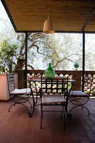 Villa Britannia - Villa Britannia, Via Francesco Atenasio, 18, 98039 Taormina ME, Italy