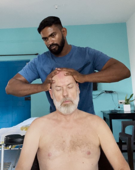 Ayur Sanssara (Home visit Kerala ayurvedic massage service) - Ayur Sanssara (Home visit Kerala ayurvedic massage service) G1 santhi apt, Pintos Vaddo, Candolim, Goa 403515, India