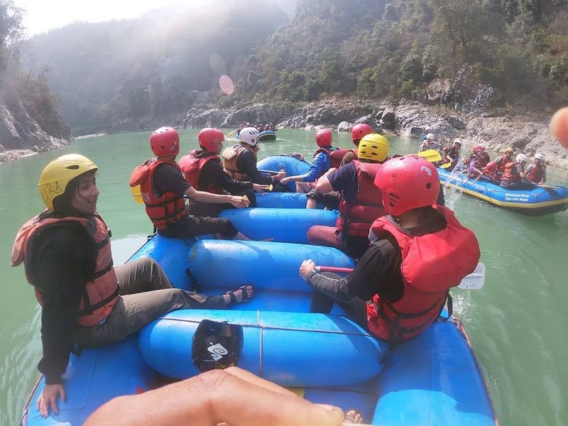 Trishuli River White Water Rafting Starting Point - Trishuli River White Water Rafting Starting Point, Red House, Charaundi, Bagmati Province 45100, Nepal