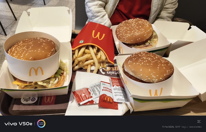 McDonald's - McDonald's, Plot no.128A & 128B, City Survey No.652, Kh.no. 40 and41, Joras Co-Operative Housing society, Layout, Katol Rd, Friends Colony, Mouza-Borgaon, Narmada Colony, Nagpur, Maharashtra 440013, India