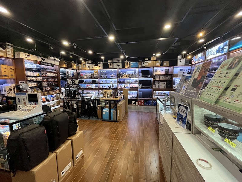 Alan Photo - Alan Photo 107 North Bridge Road Mall, #03-29 Funan, Singapore 179105