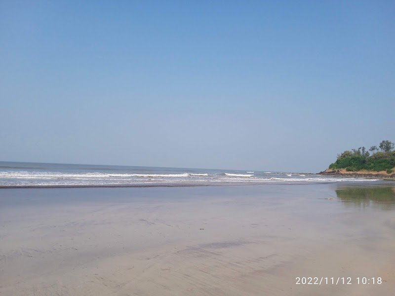Ladghar Beach - Ladghar Beach, Maharashtra 415712, India