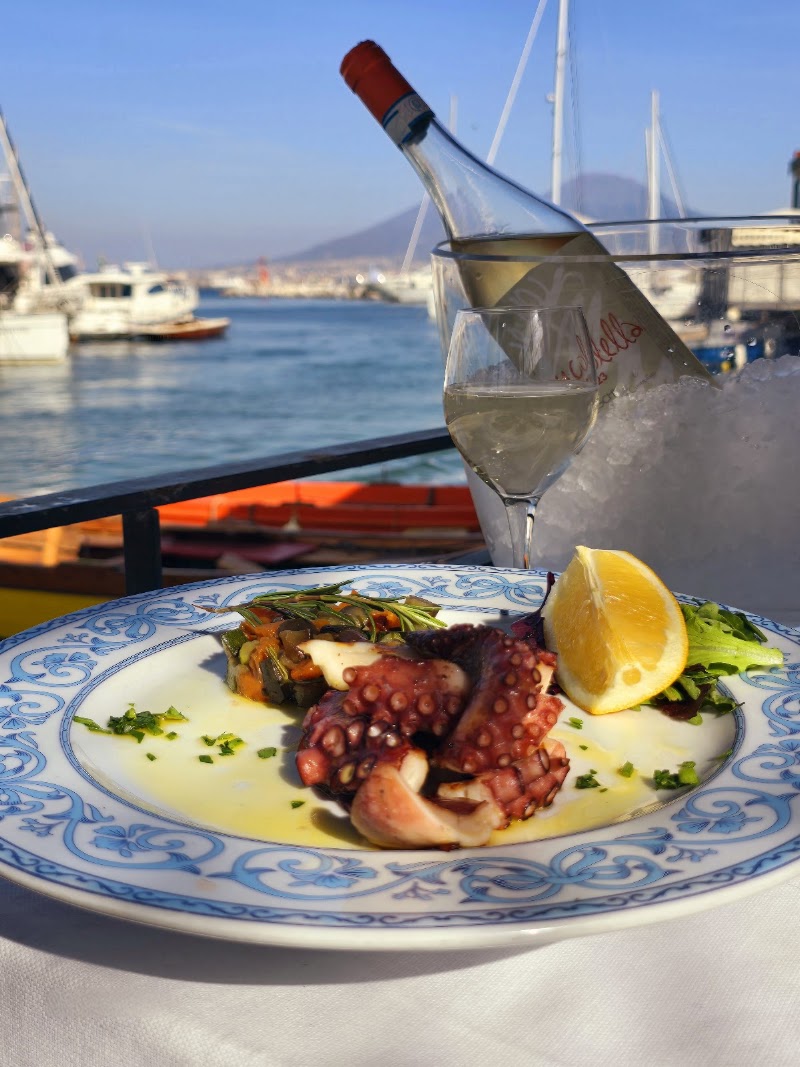 Restaurant Ciro - Restaurant Ciro, Via Luculliana, 29, 80132 Napoli NA, Italy