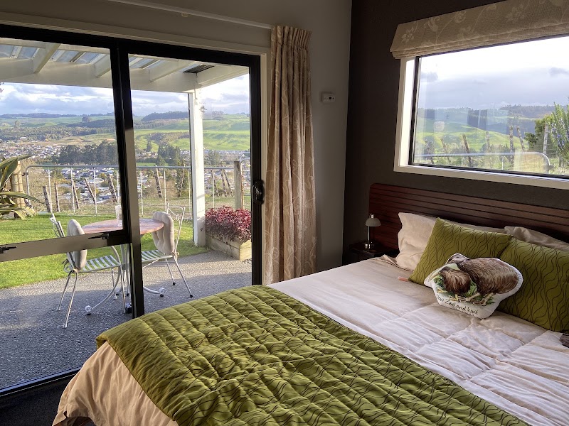 City Lights Boutique Lodge - City Lights Boutique Lodge 56C Mountain Road, Western Heights, Rotorua 3015, New Zealand
