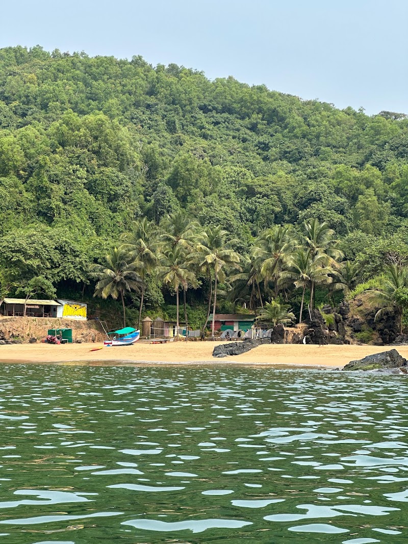 Halfmoon Beach Guest House - Halfmoon Beach Guest House G89J+6RJ, Gokarna, Karnataka 581326, India