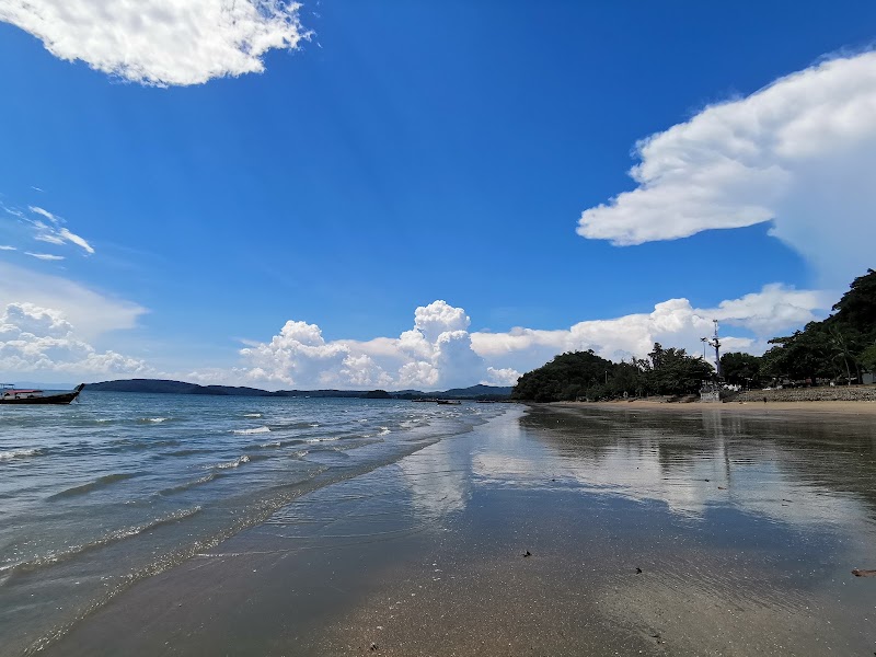Ao Nang beach - Ao Nang beach 2RJC+GM7, Ao Nang, Mueang Krabi District, Krabi 81180, Thailand