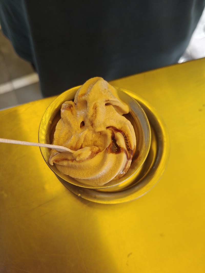 Swami Cafe - Swami Cafe, Near the JN of barister , Rajani Patel Marg, and J, B Marg, opp. Vidhan Bhawan, Marg, Nariman Point, Mumbai, Maharashtra 400021, India