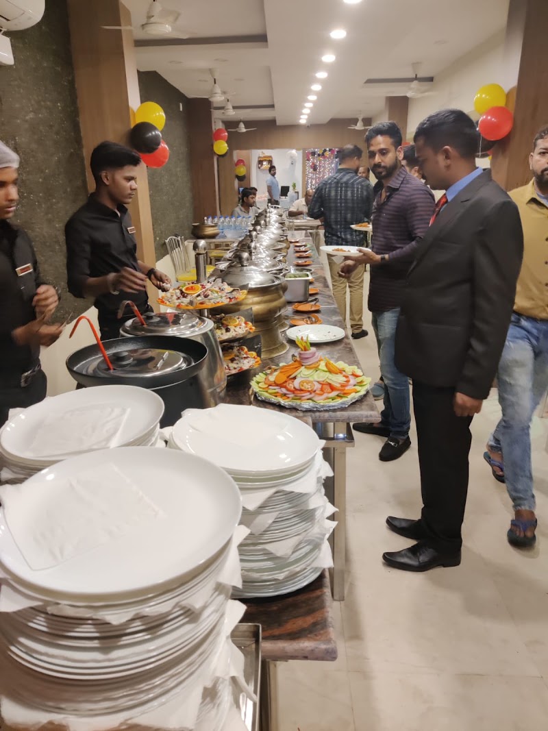 HOTEL SONALI GOLDEN PALACE - HOTEL SONALI GOLDEN PALACE 74/P, Ashok Nagar, Bhubaneswar, Odisha 751009, India