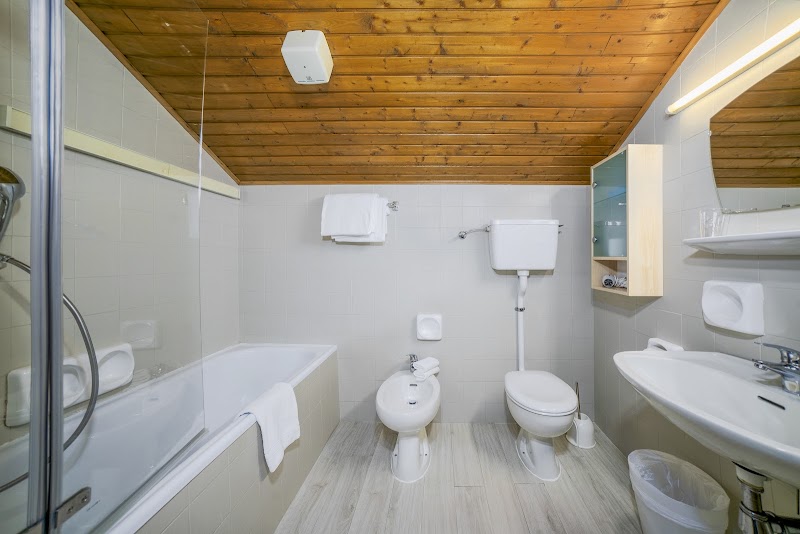Residence Cësa Panaval - Residence Cësa Panaval Via Dursan, 95, 39047 Santa Cristina Valgardena BZ, Italy