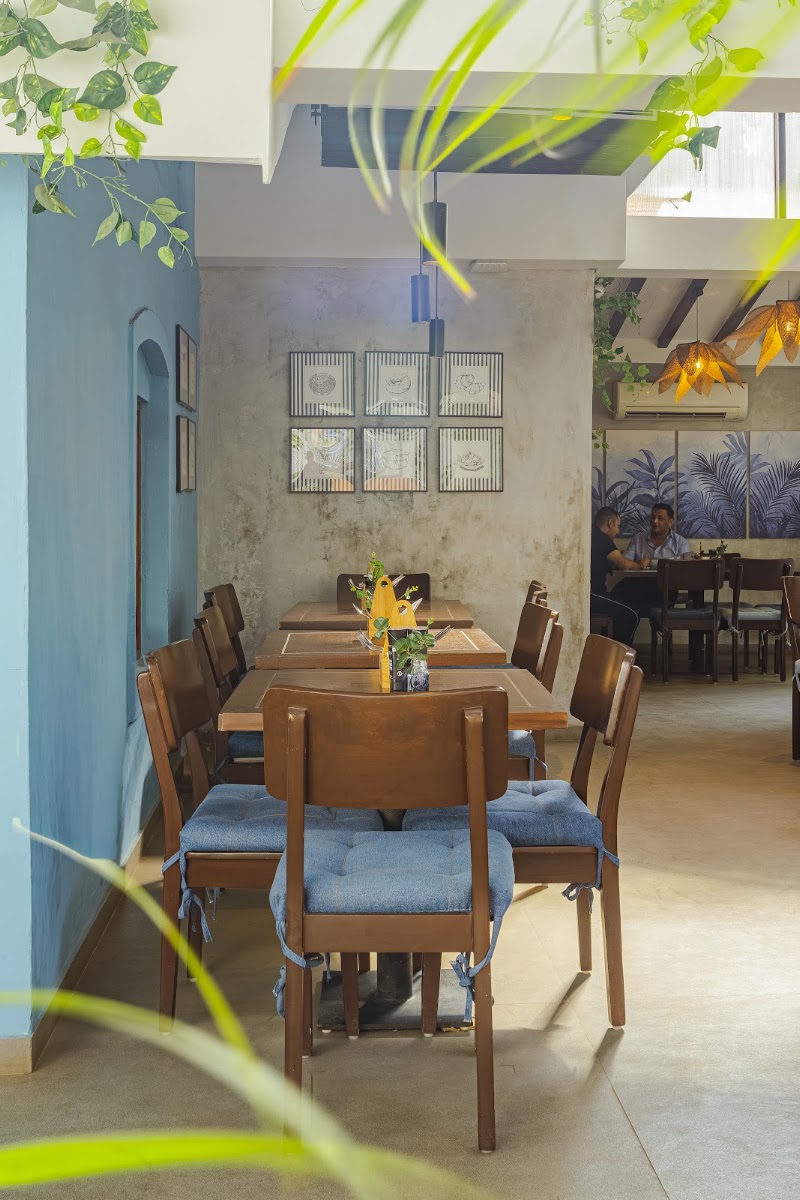 The Deli, Bandra - The Deli, Bandra, Anand Villa 30, Pali Mala Rd, off Carter Road, Bandra West, Mumbai, Maharashtra 400050, India