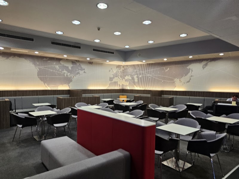 MasterCard Lounge - MasterCard Lounge, Aviatická 1017/2, 161 00 Praha 6-Ruzyně, Czechia