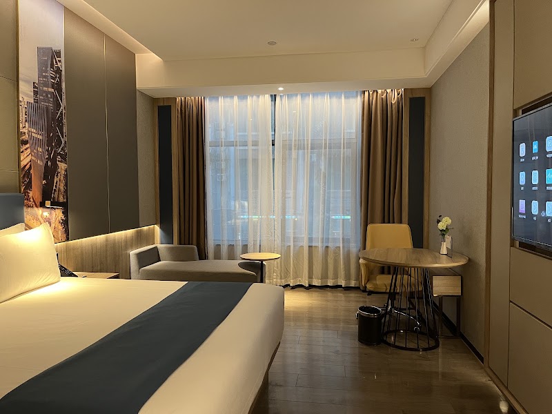Naive S Hotel - Naive S Hotel China, Shen Zhen Shi, Nan Shan Qu, Yue Hai Jie Dao, Nanyou, Chuang Ye Lu, 82号社区 CN Guangdong 深圳 南商路 邮政编码: 518000