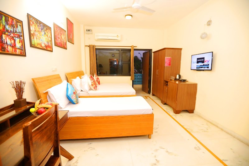 House Of Comfort Greater Noida - House Of Comfort Greater Noida Beta 1, B-86, Block A, Beta I, Greater Noida, Uttar Pradesh 201308, India