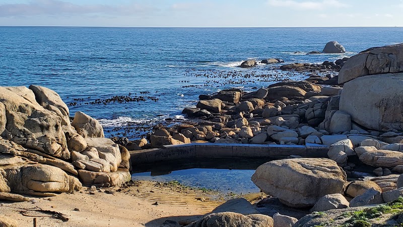 Camps Bay Beach and Table Mountain View Point - Camps Bay Beach and Table Mountain View Point, Camps Bay, Car Park, 0E Victoria Rd, Clifton, Cape Town, 8005, South Africa
